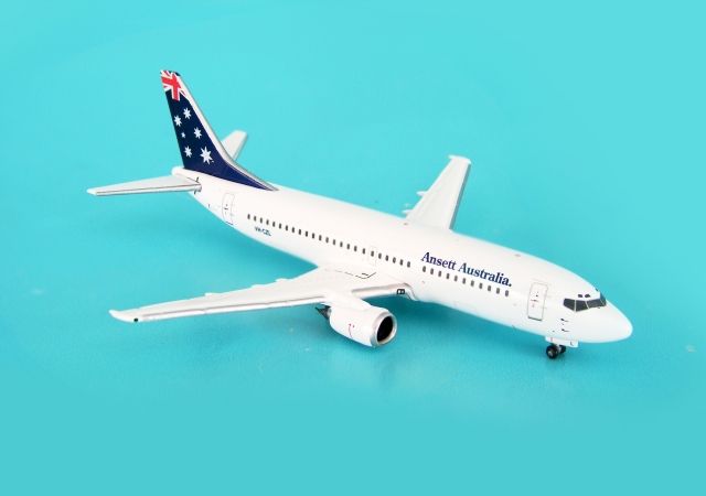 Phoenix Diecast 1-400 PH447 Ansett 737-300 1-400 Uk Tail REG VH-CZL
