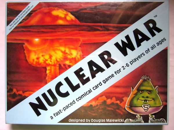 Nuclear War Card Game 6001