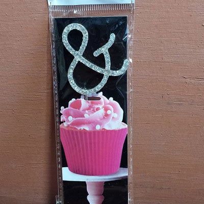 De Yi Enterprise 33016-& Cupcake Monogram Toppers - &
