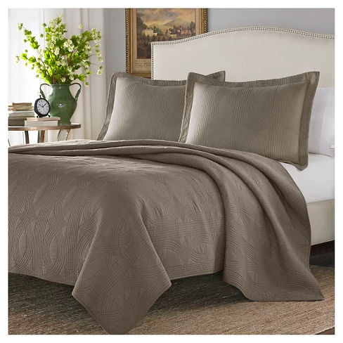 Stone Cottage Arbor Quilt Set