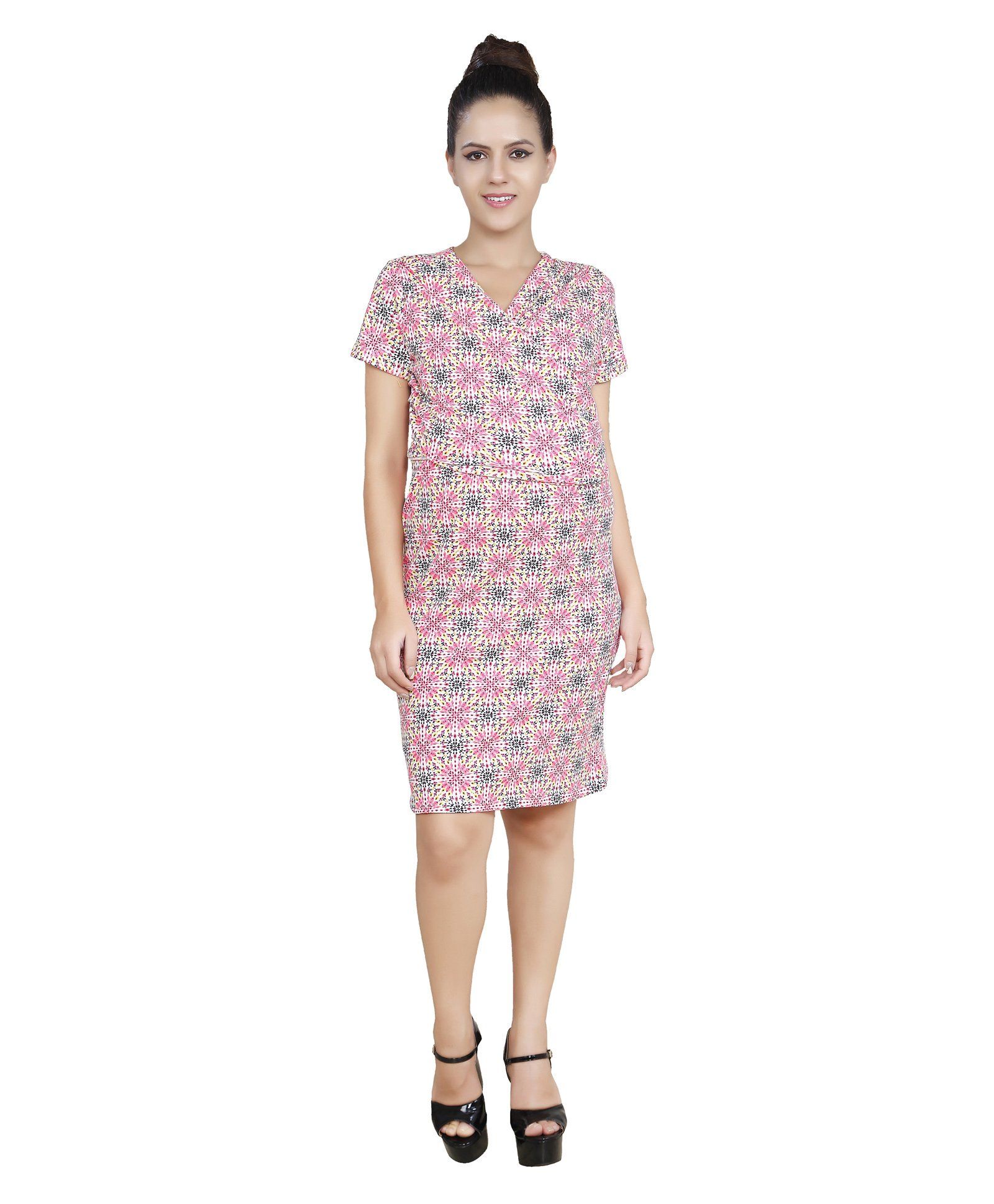 Blush 9 Knee Length Printed Maternity Dress