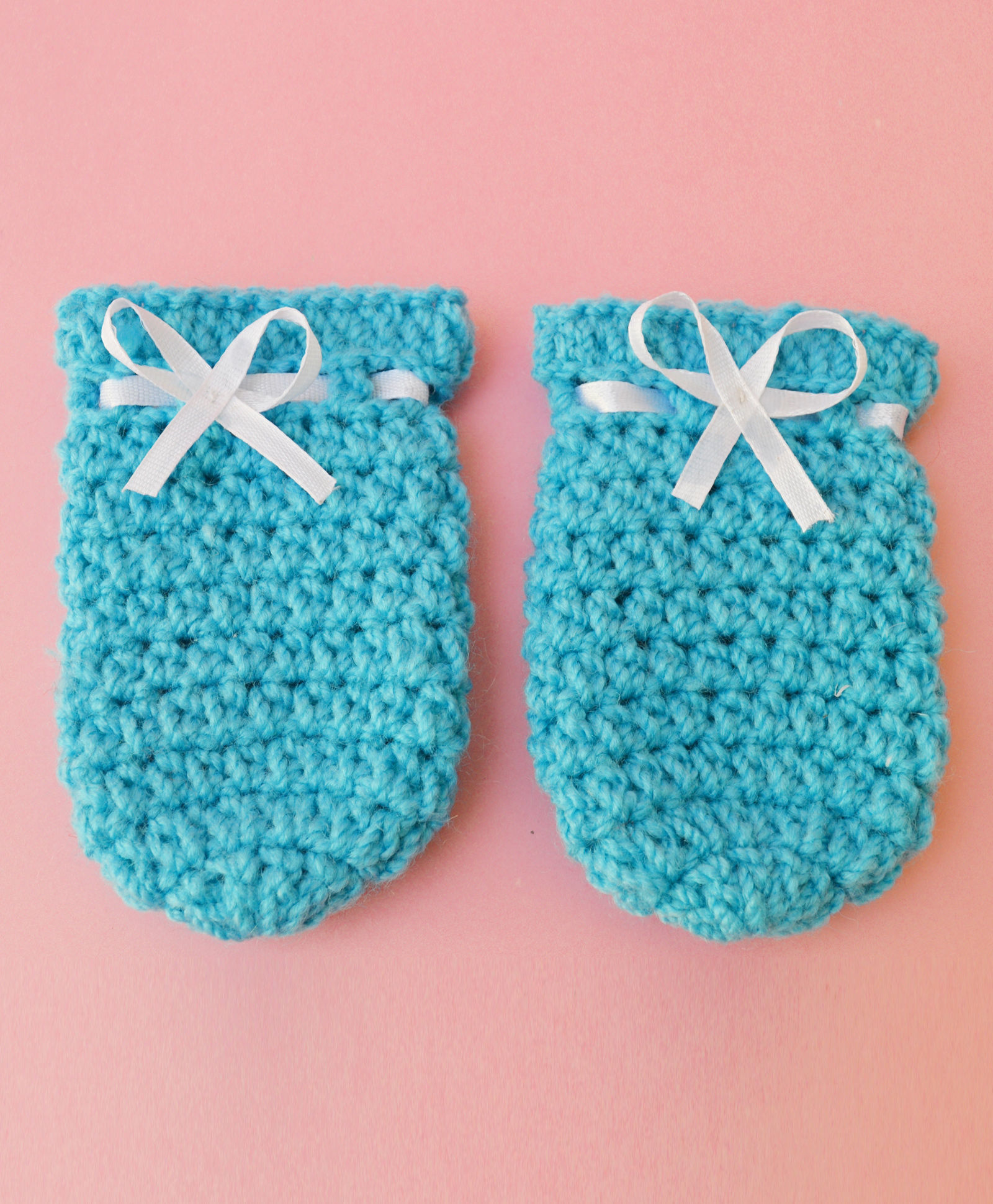 Love Crochet Art Crochet Baby Mittens - Sky Blue