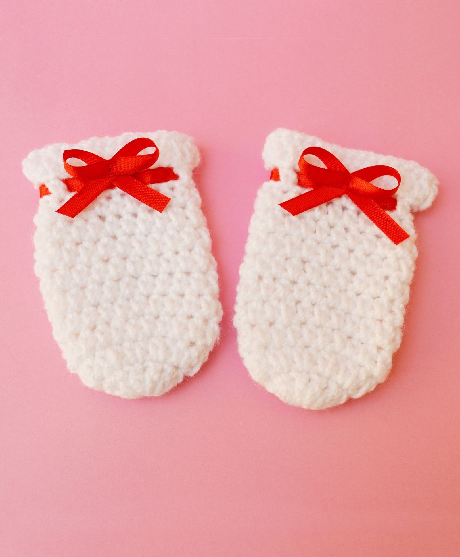 Love Crochet Art Lace Crochet Baby Mittens