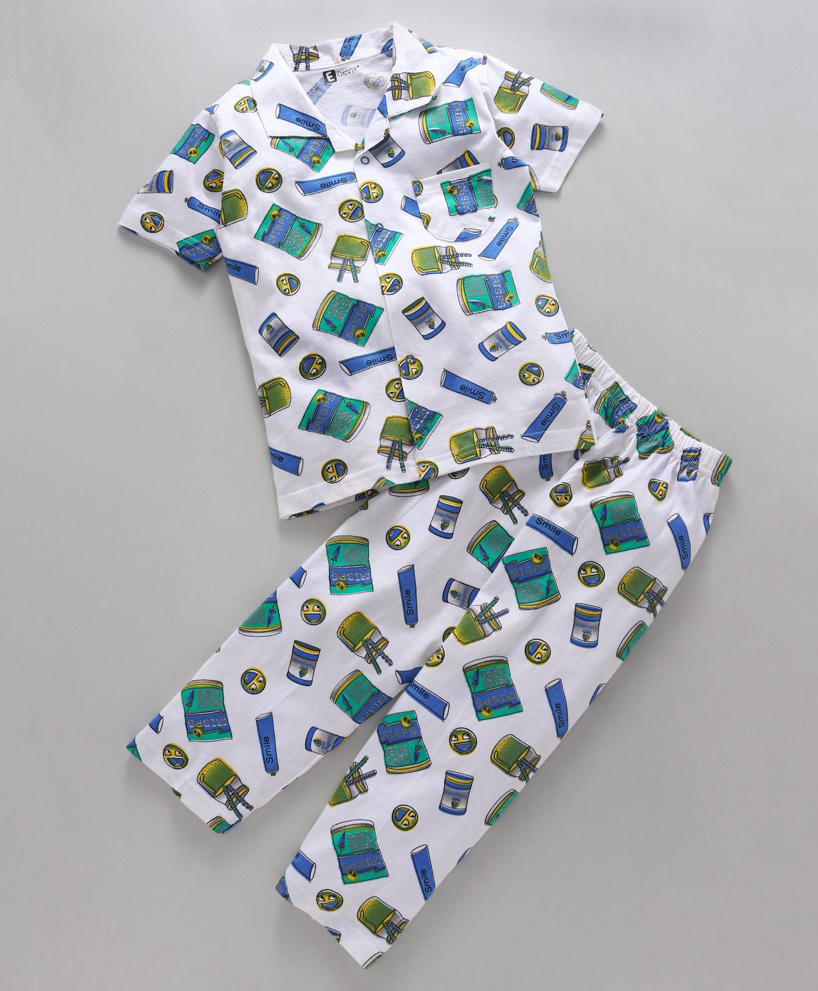 Eteenz Half Sleeves Night Suit Smile Print - White