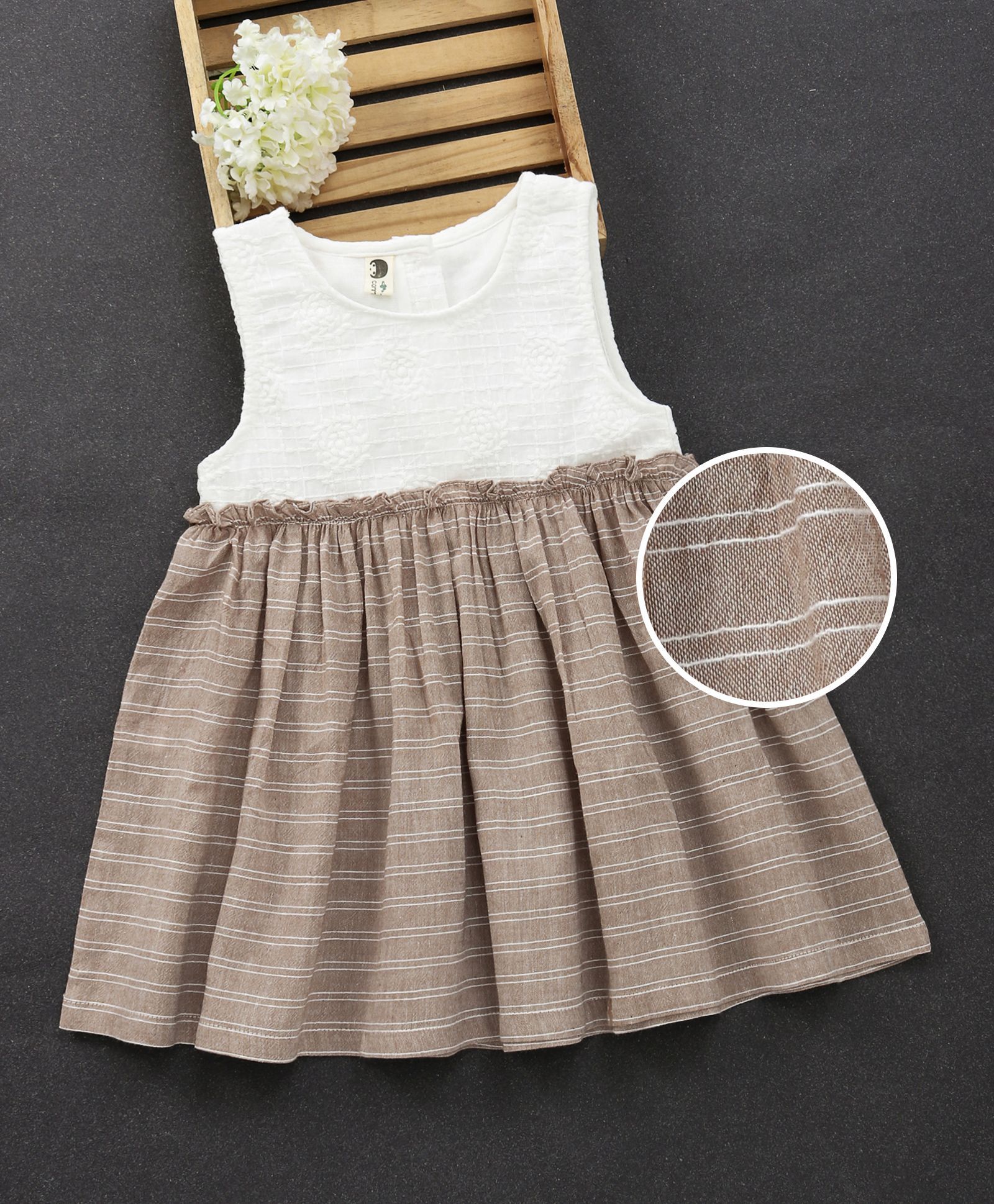 Fashion Baby Flower Design Dress - Brown