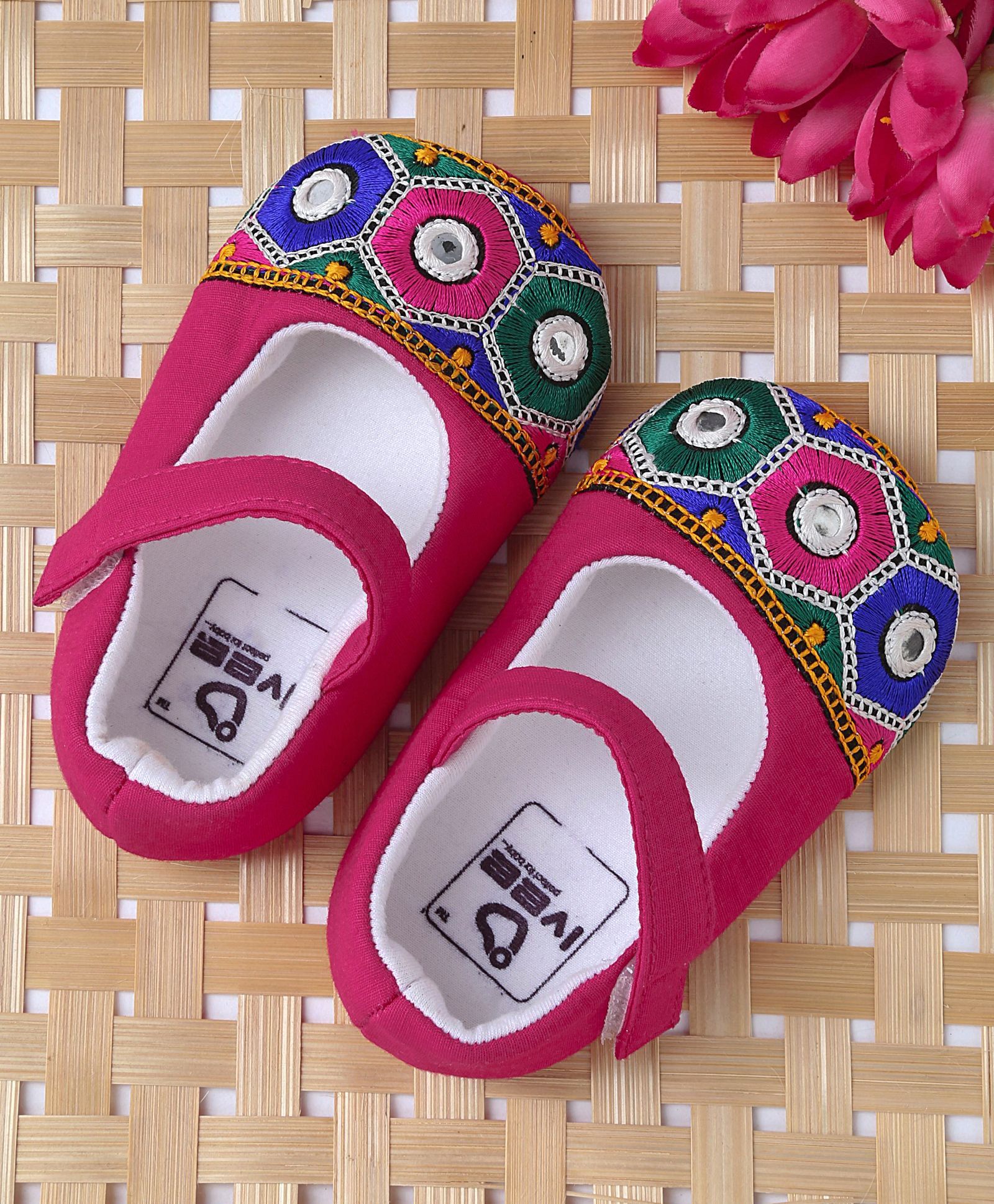 Ivee Mirror Work With Embroidery Booties - Pink