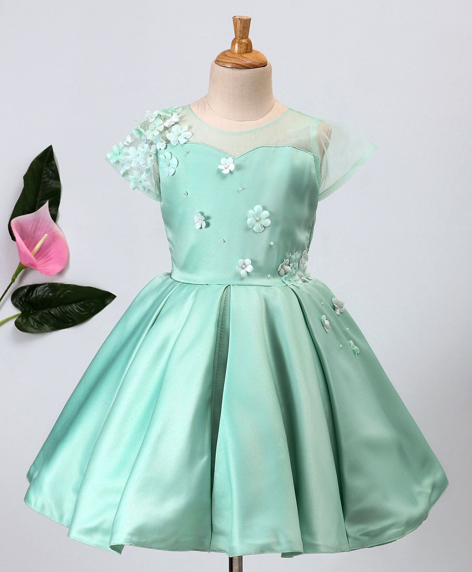 Enfance Flower Embellished Short Sleeves Dress - Green