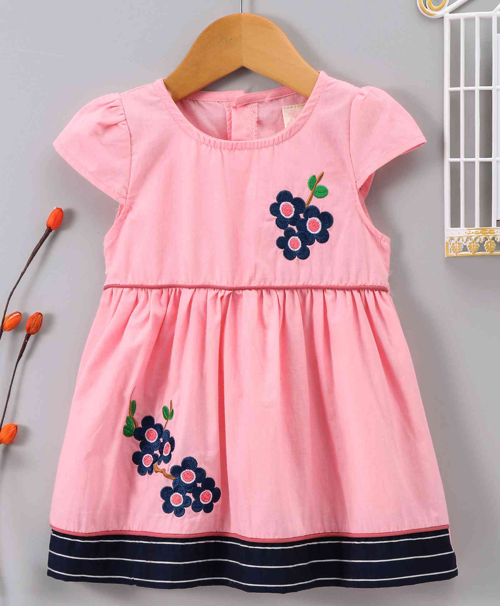 Smile Rabbit Flower Work Short Sleeves Dress - Pink