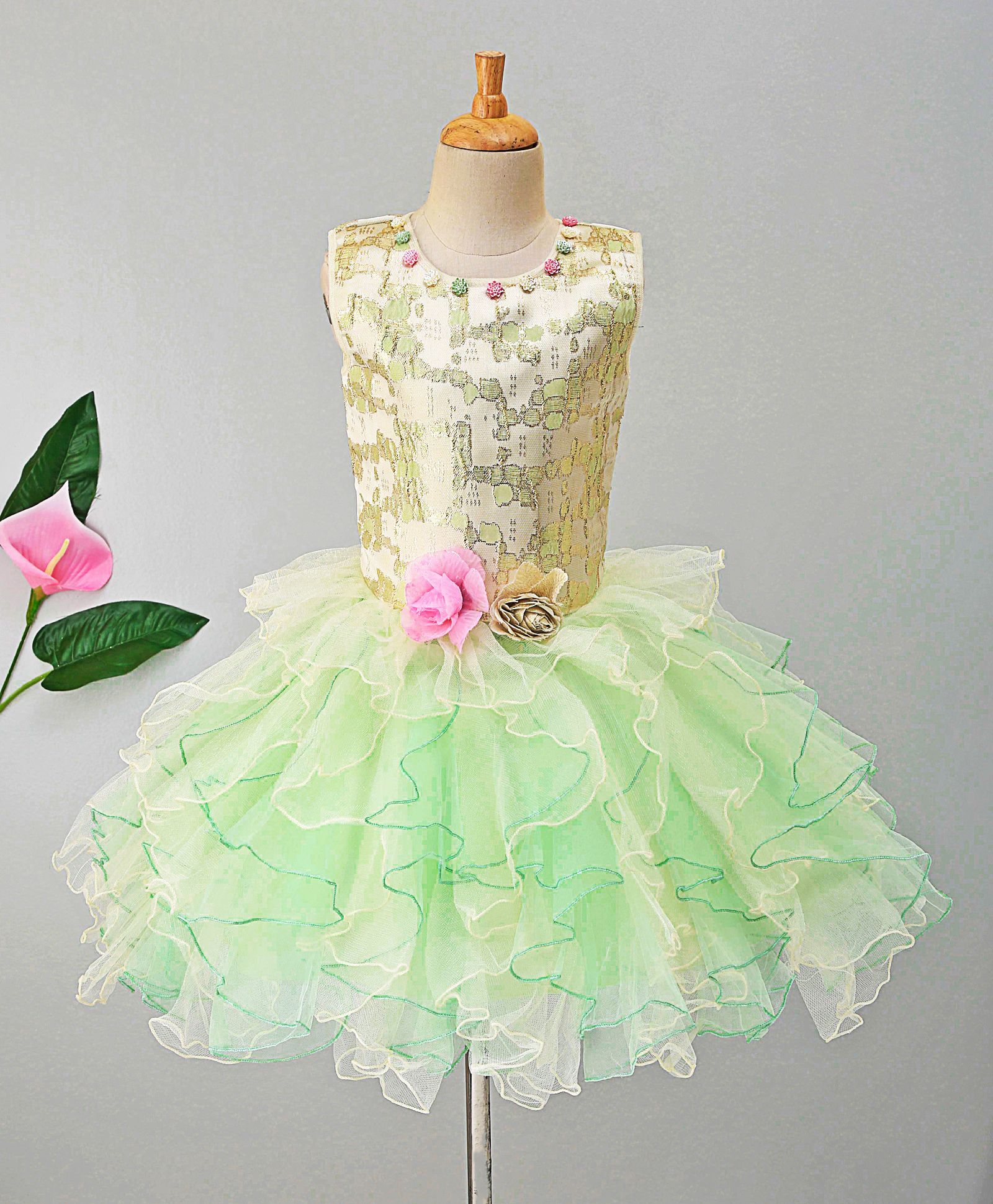 Enfance Flower Embellished Sleeveless Frilled Dress - Green