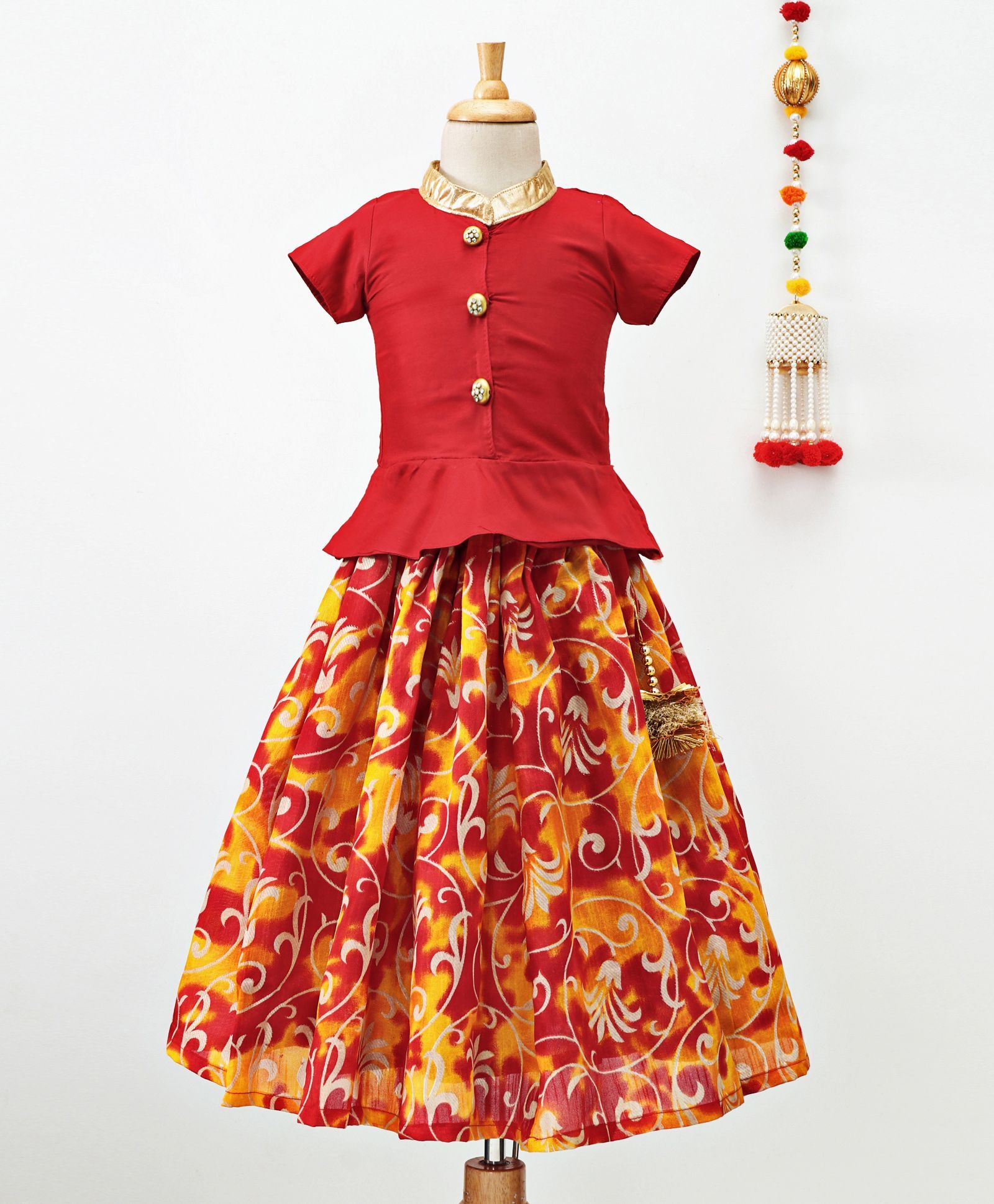 Khilkariyan Solid Short Sleeves Choli With Printed Lehenga - Red