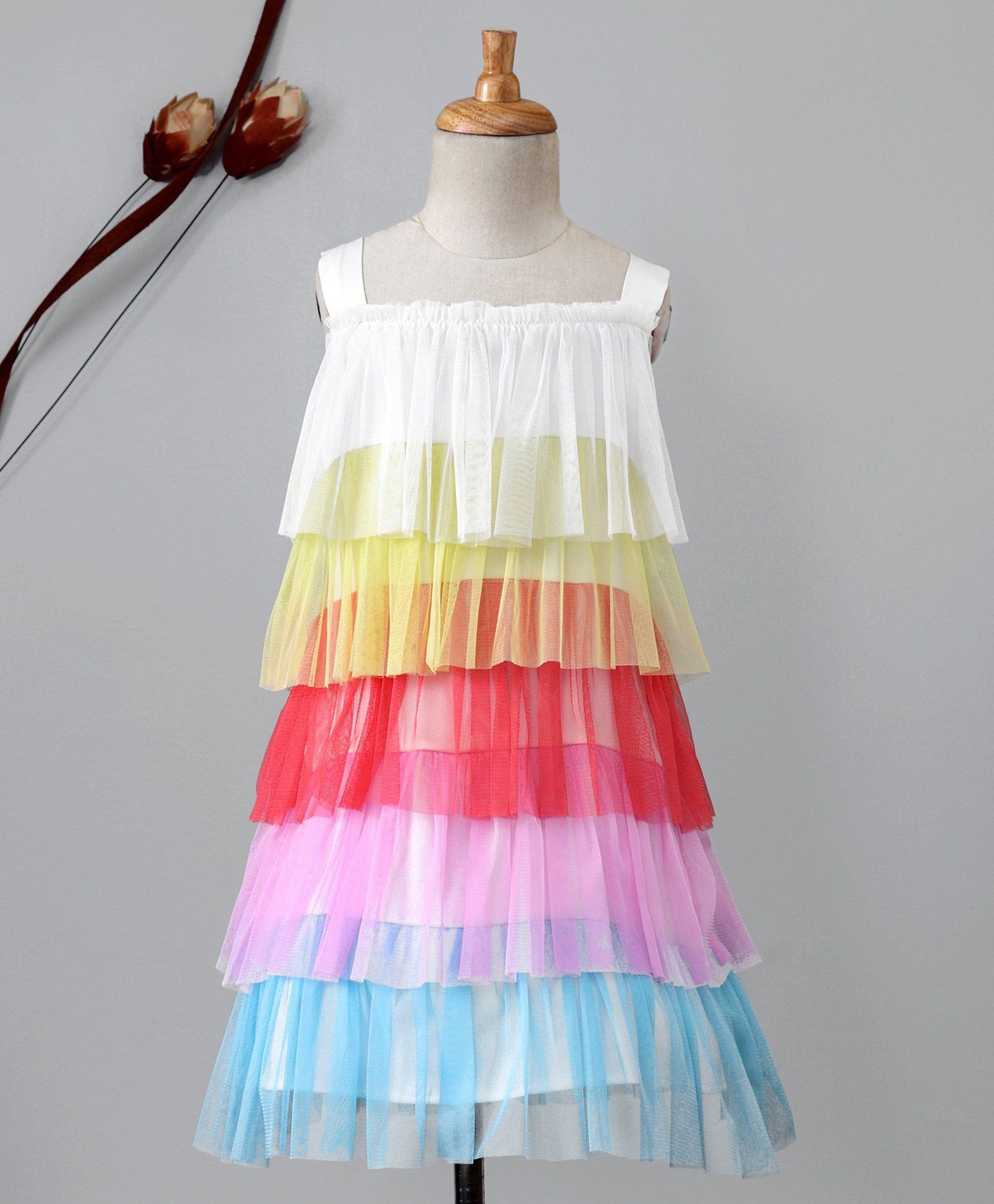 Party Wear Sleeveless Layer Frock 