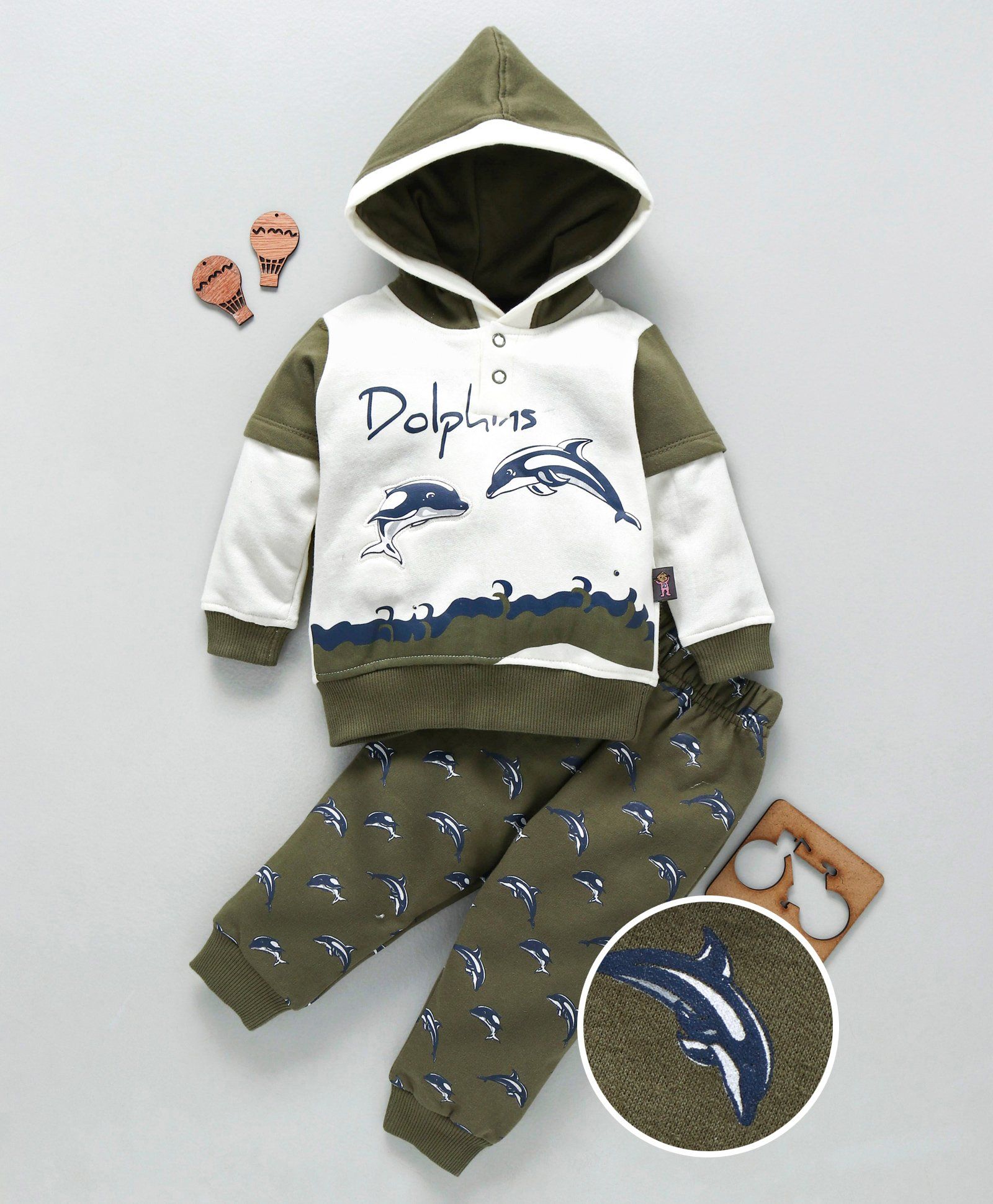 NOQ NOQ Full Sleeves Dolphin Print Hoodie & Printed Bottom Set - Green & White