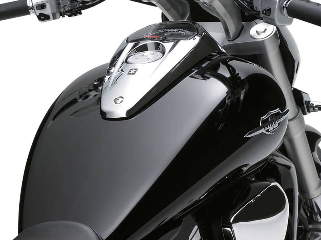 suzuki intruder m1800r price
