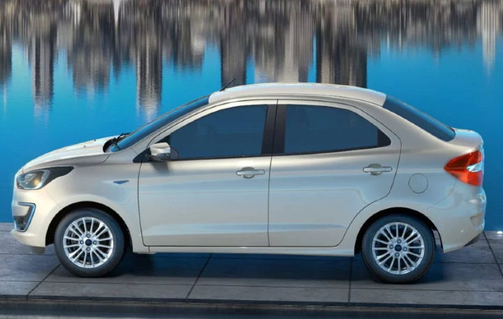 2020 Ford Aspire BS6 First Look Review - Most Fun To Drive Compact Sedan