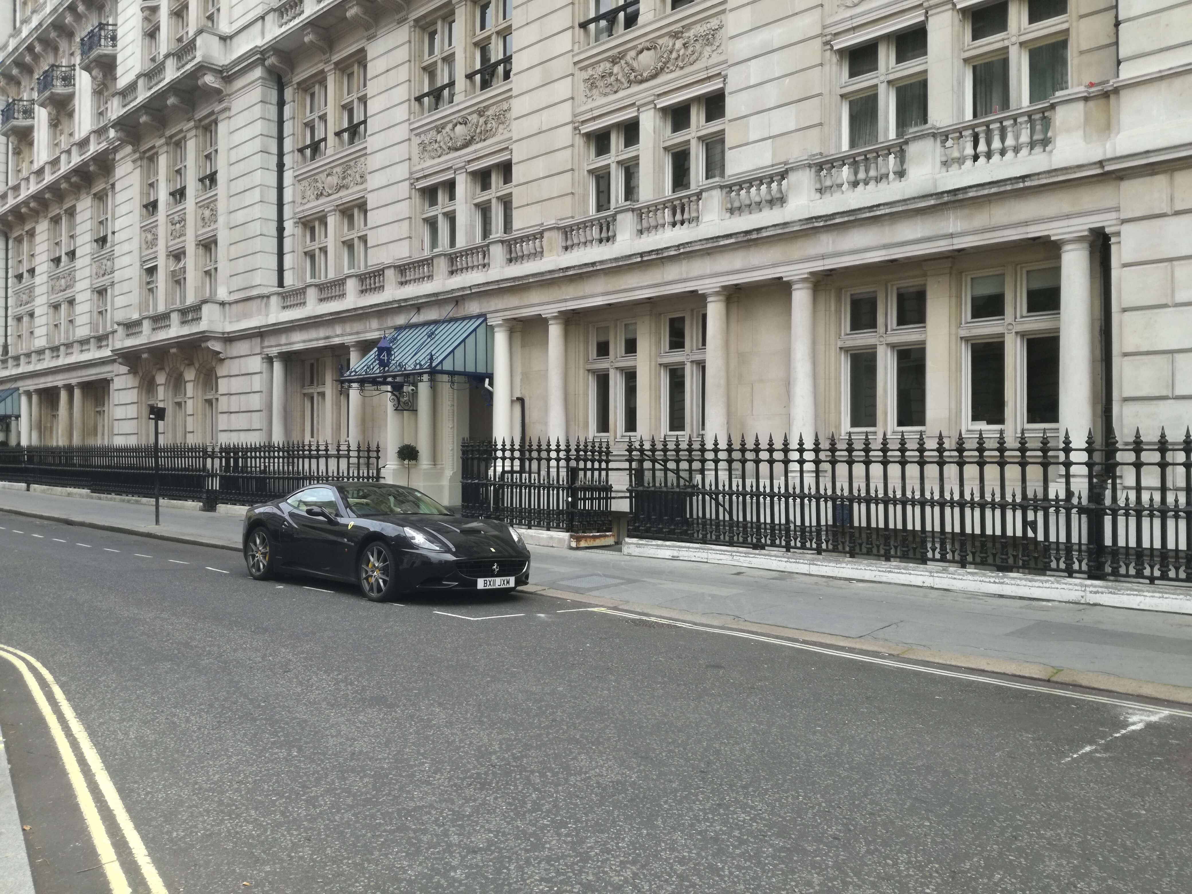 Black Ferrari