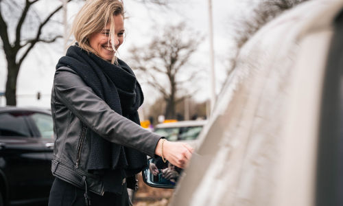 Ik verkoop mijn auto. Hoe werkt het met de verzekering?