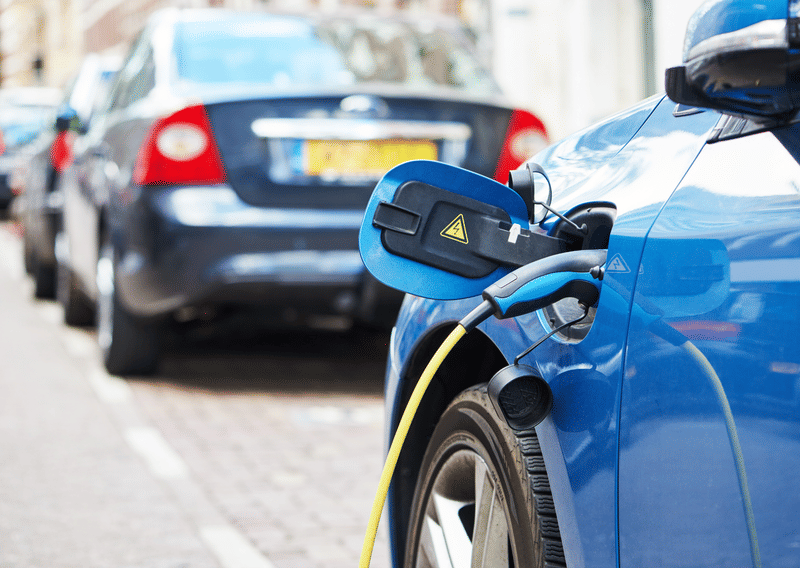 Prijs elektrische occasions 30% gedaald sinds 2023