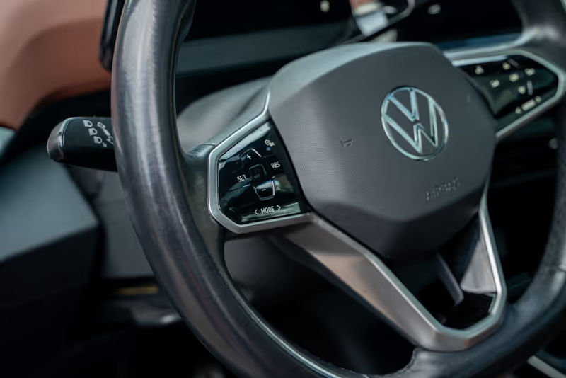 Startkabels aansluiten op auto: hoe doe je dat?