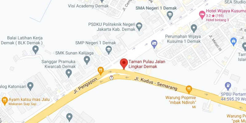 1. Taman Pulau Jalan Lingkar Demak