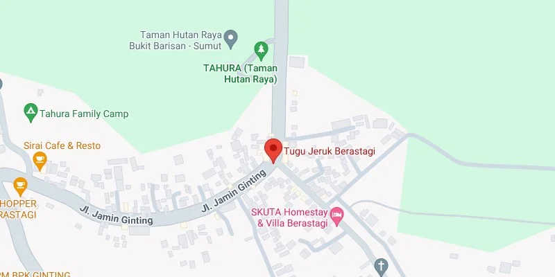 1. Tugu Jeruk Berastagi