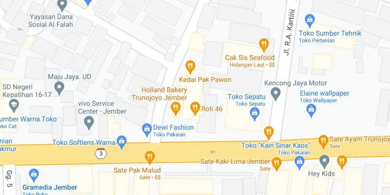 10. Pertigaan Jl. RA. Kartini - Jl. Trunojoyo