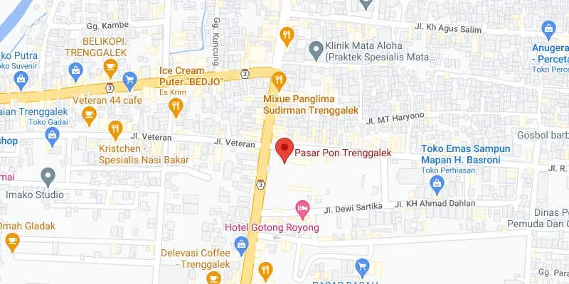 3. Perempatan Pasar Pon