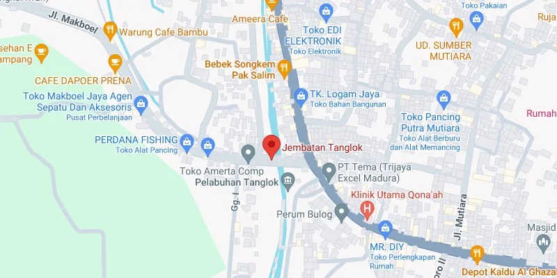 3. Pertigaan Timur Jembatan Tanglok