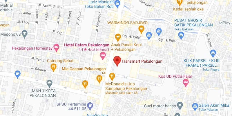 6. Depan Transmart Pekalongan