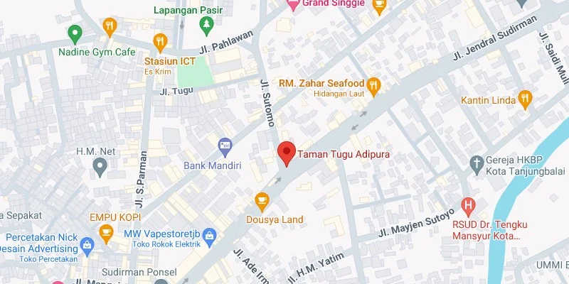 3. Taman Tugu Adipura