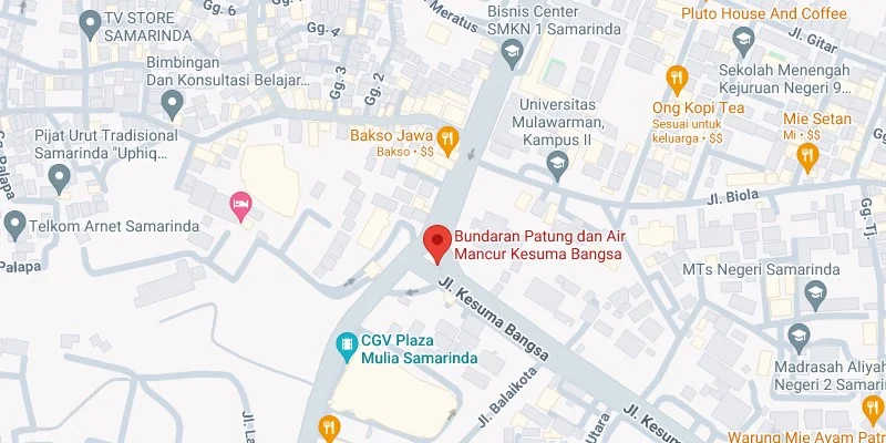4. Bundaran Patung dan Air Mancur Kesuma Bangsa