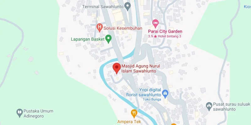 7. Sekitar Masjid Agung Nurul islam