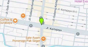 Titik billboard surabaya Jalan Dharmawangsa