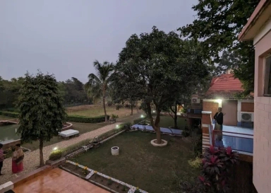 Daronda Eco stay property booking