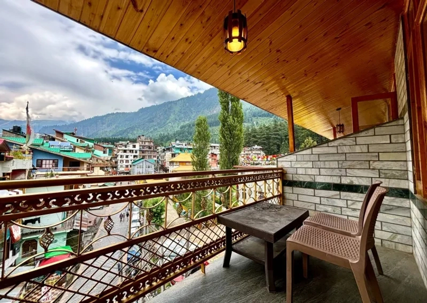 Manali Retreat Balcony View