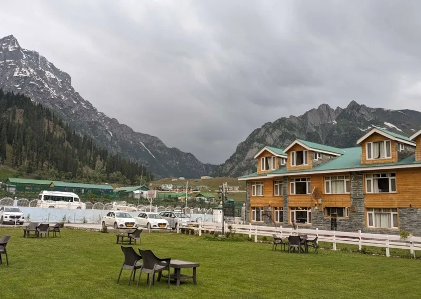 Sonmarg Resort Campus