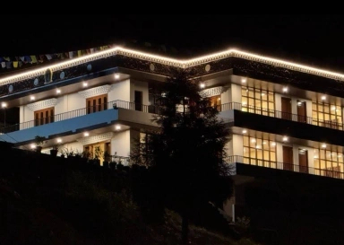 Bomdila Guest Inn property booking