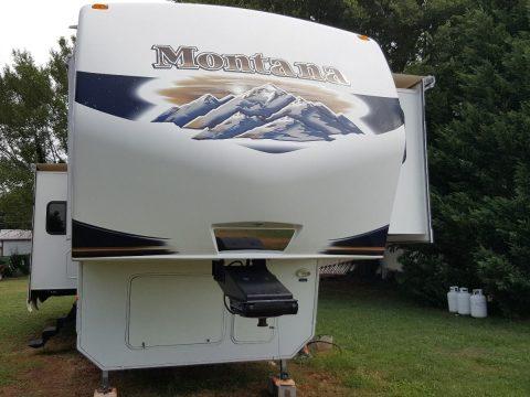 Four slides 2011 Keystone Montana camper for sale
