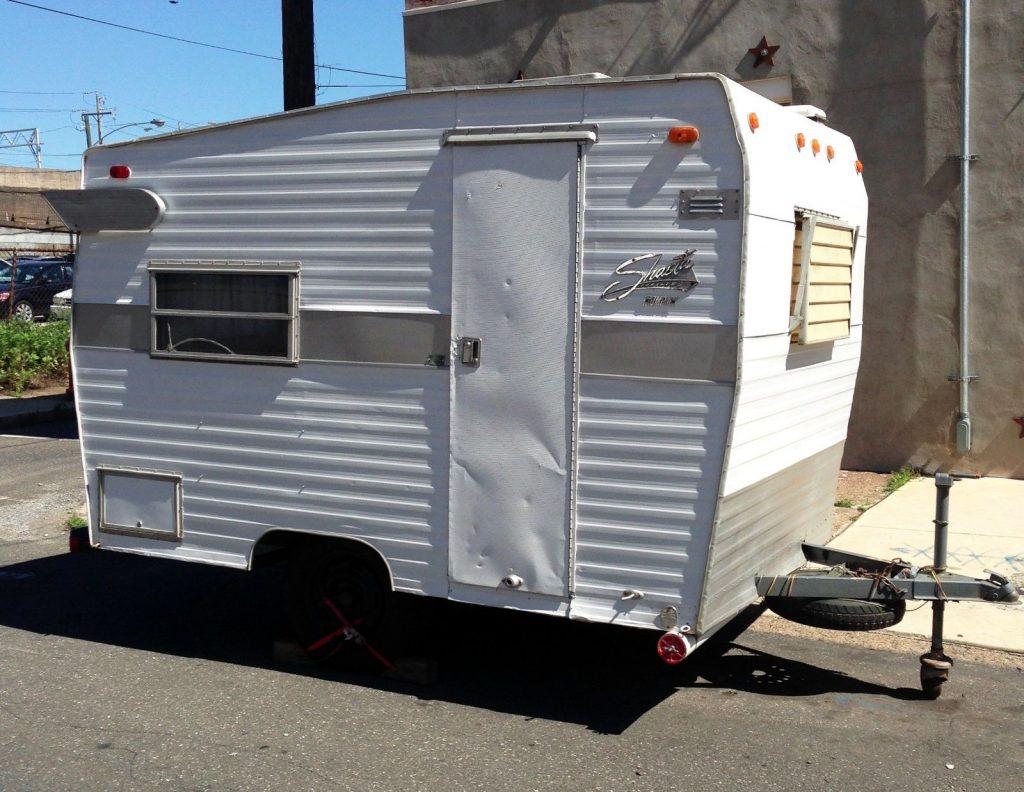 Vintage RV 1971 Shasta Compact camper Campers for sale