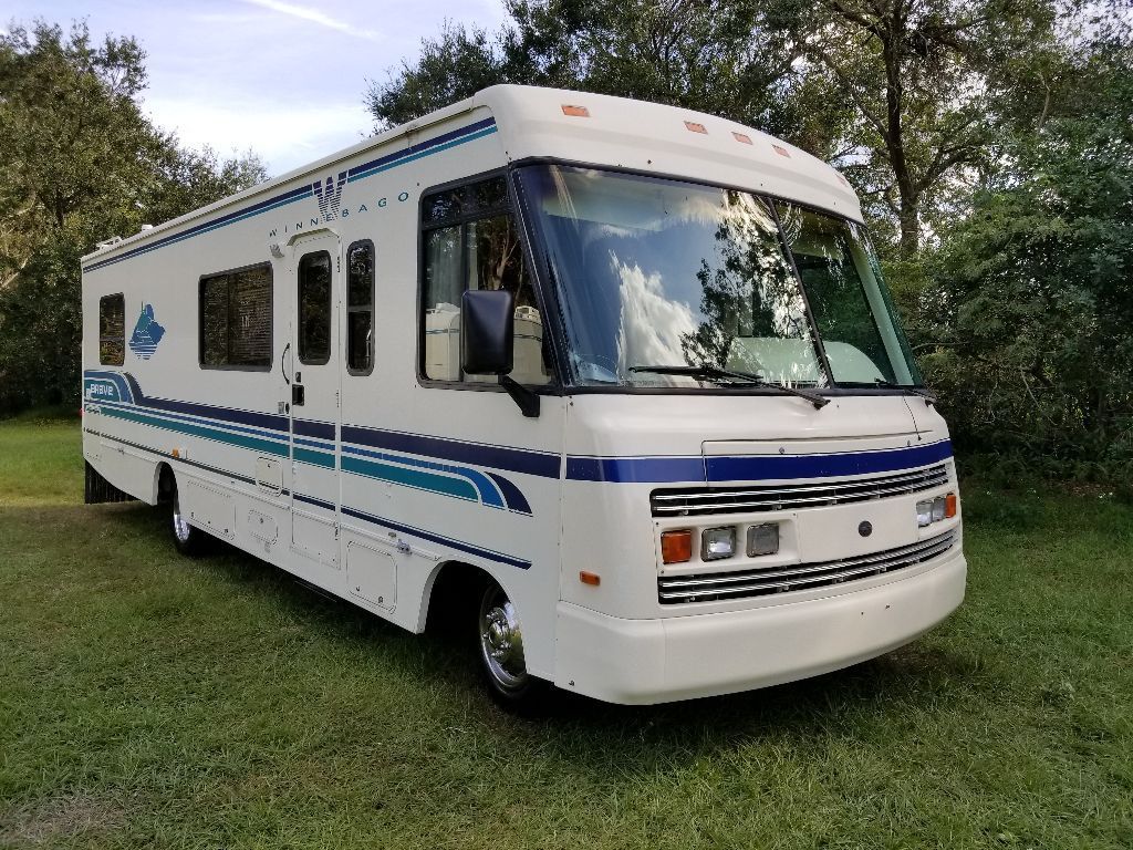 big block 1994 Winnebago Brave camper for sale