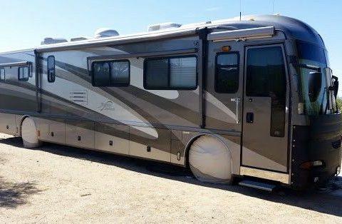 well maintained 2003 Fleetwood American Tradition Class A Motorhome for sale
