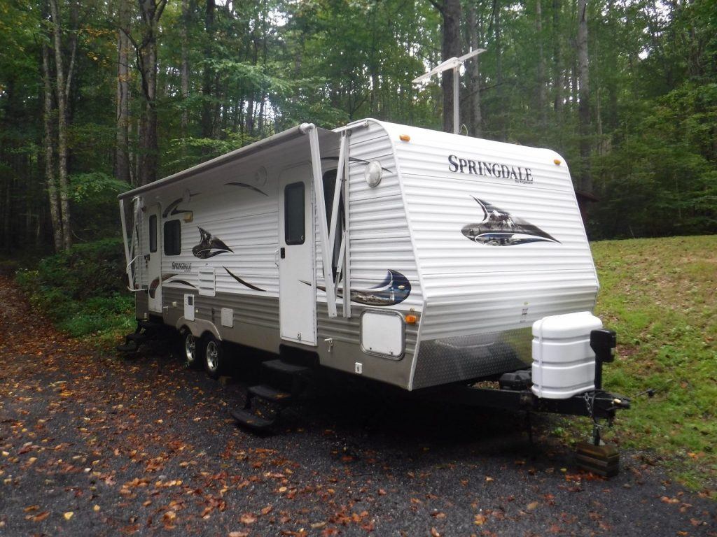 excellent-shape-2010-keystone-springdale-camper-for-sale