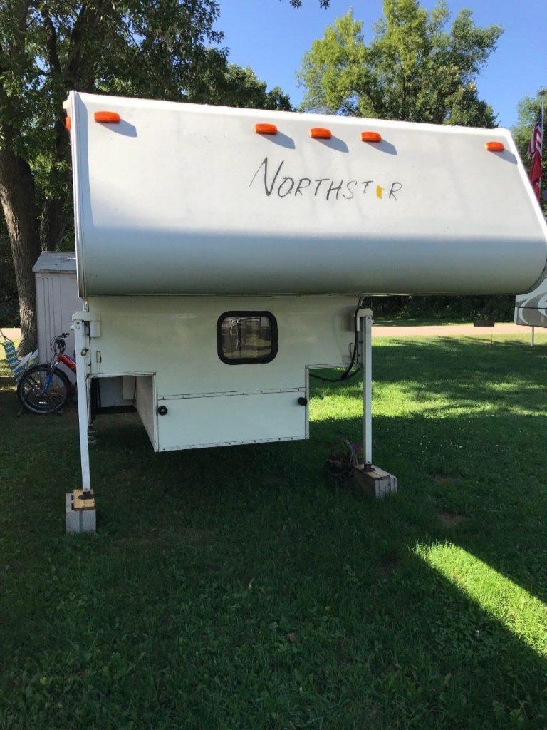 well equipped 2009 Northstar Slide in camper for sale
