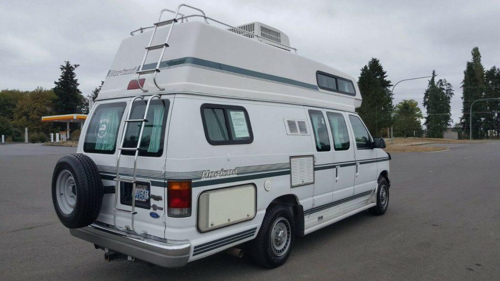 ready for adventures 1995 Ford Horizon 190 camper