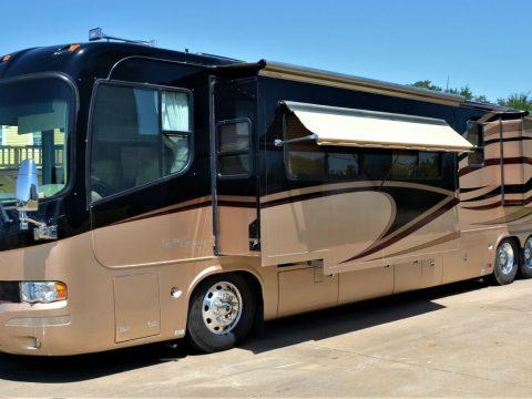 well equipped 2006 Monaco Executive Sandia IV camper for sale