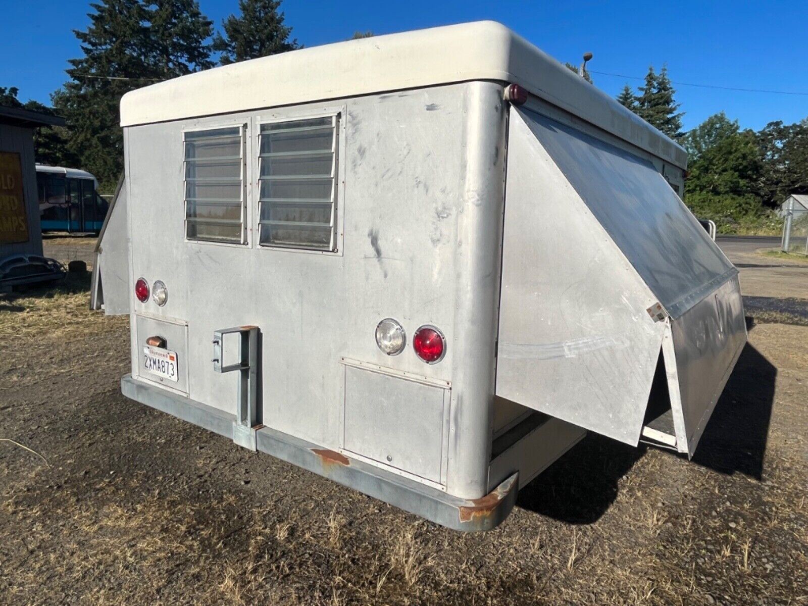 1956 Pontiac camper built by Superior Coach [super rare prototype ...