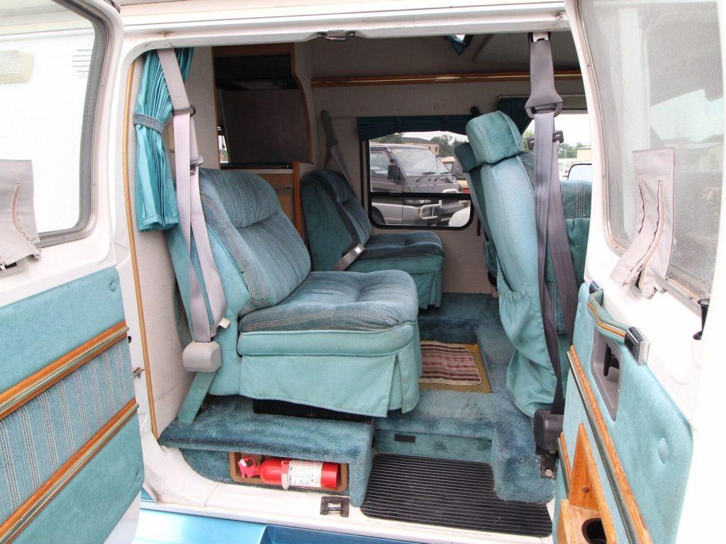 1995 Dodge Ram Van 3500 Camper