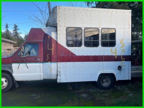 1988 Metro 24&#8242; Mini Bus Converted To RV New Tires Deck in Rear with Storage for sale