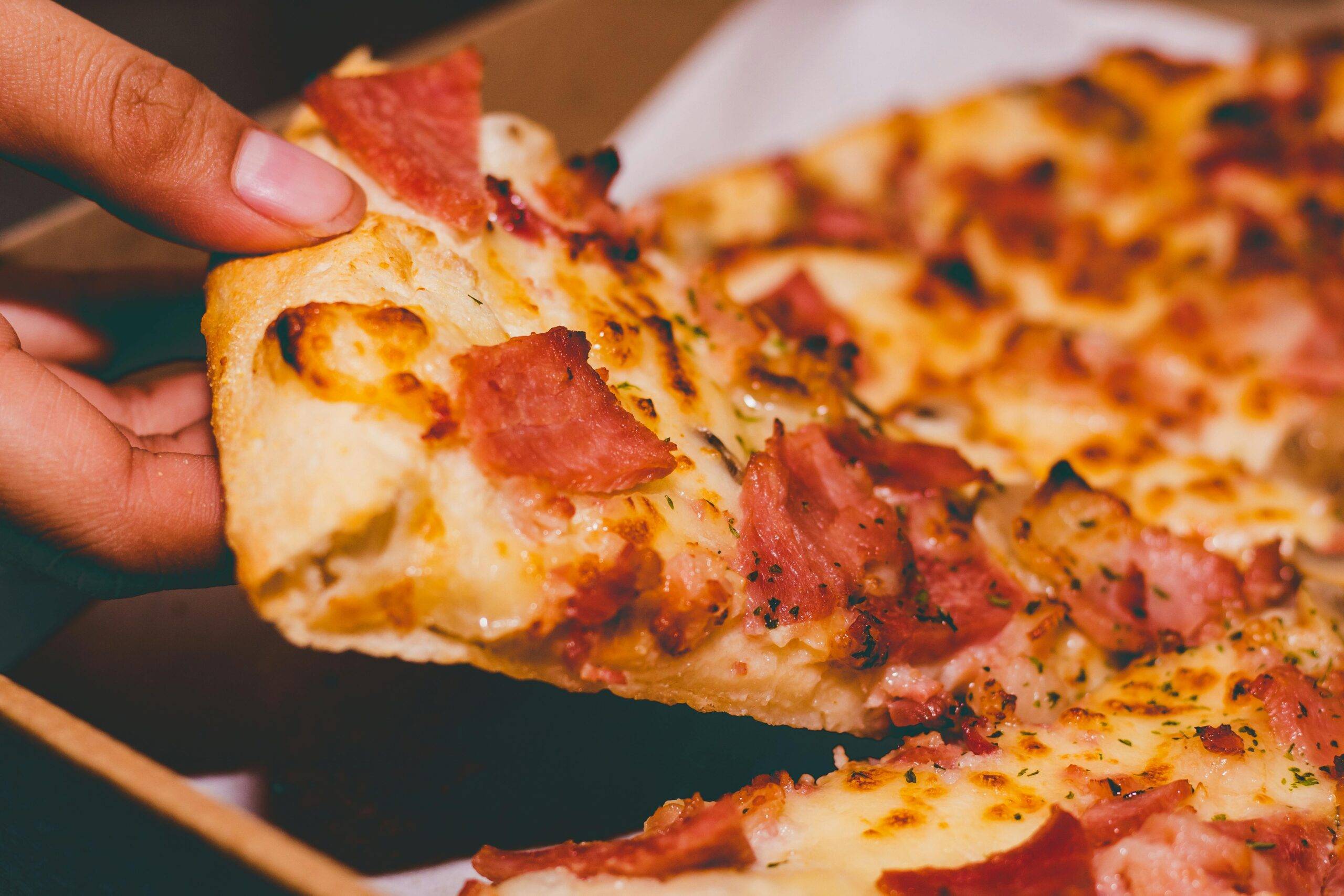 How Can The Right Online Ordering System Multiply Your Restaurant's Delivery Success?