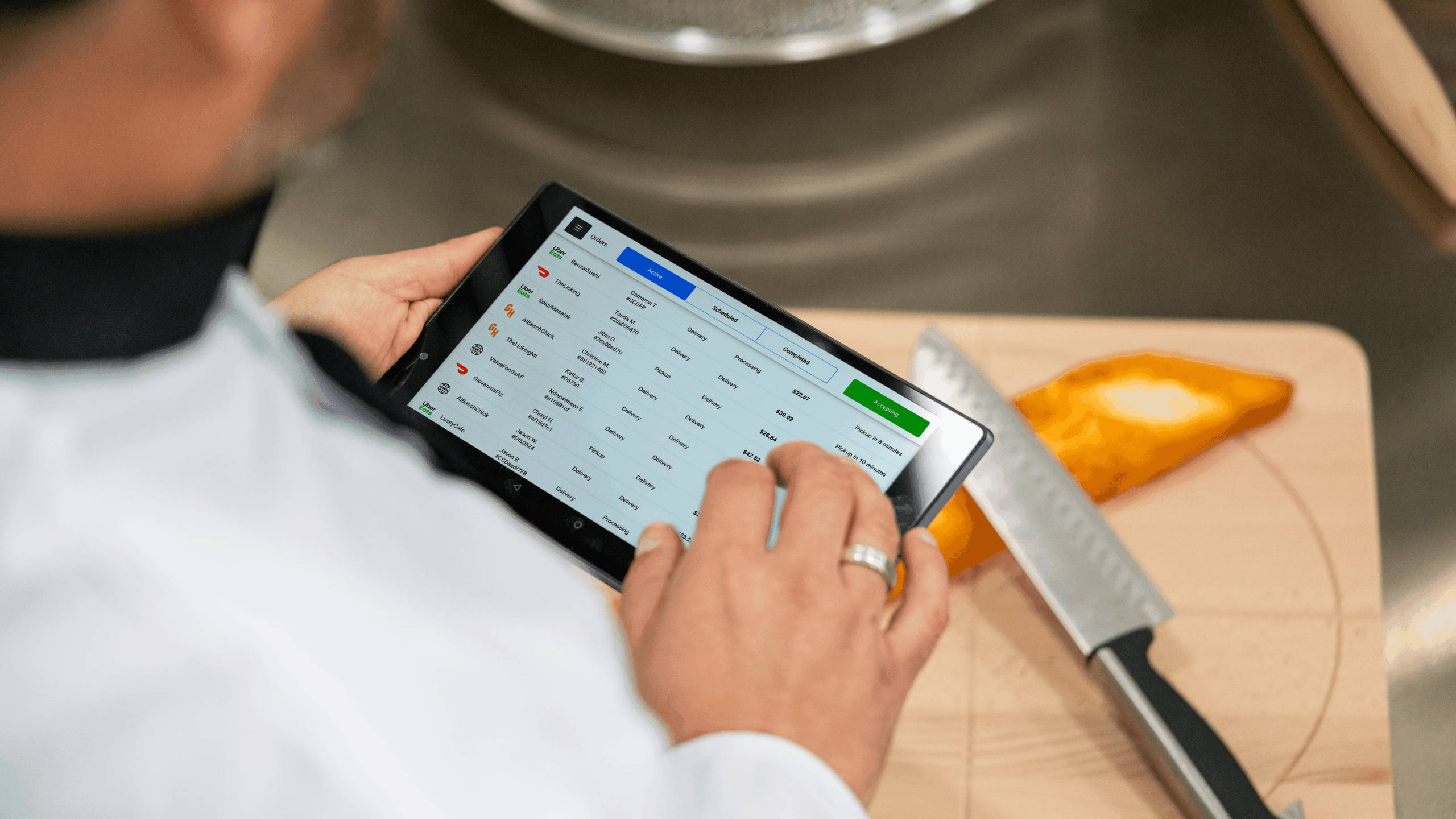 Best POS System for Pizza Shops Delivery, Menu Mods, Loyalty, and Speed