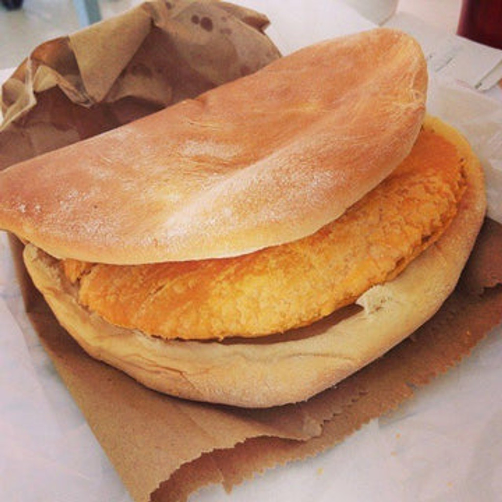 Image-Coco Bread & Patty